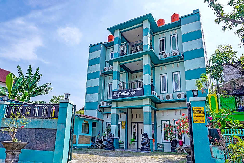 Hotel O Home Stay Elis Cateliya Syariah