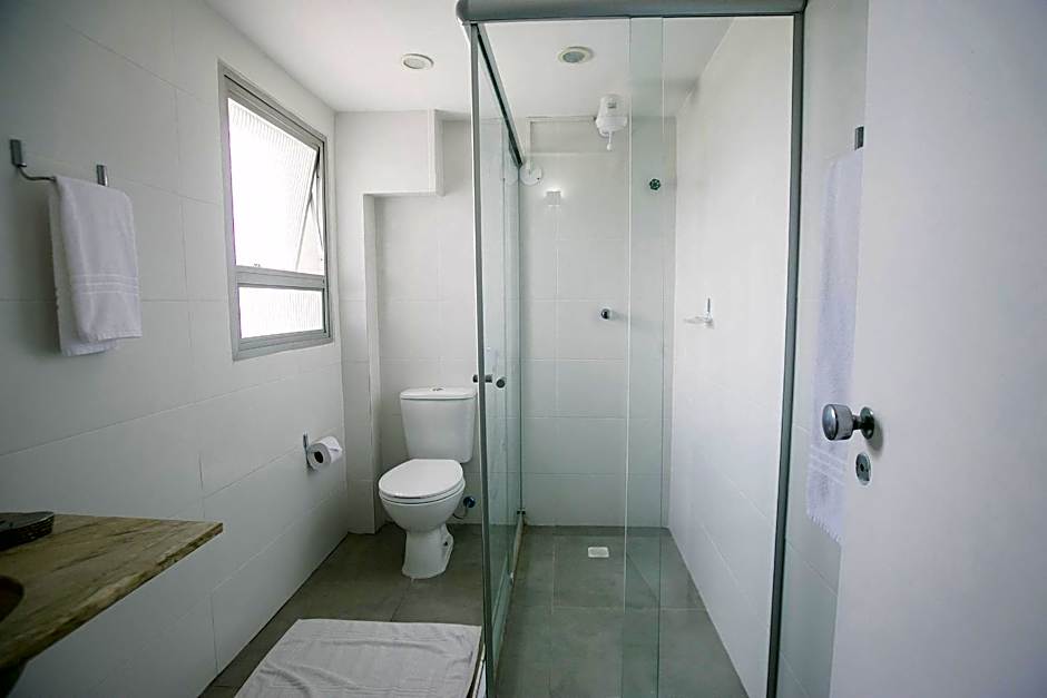 CLH Suites Domingos Ferreira