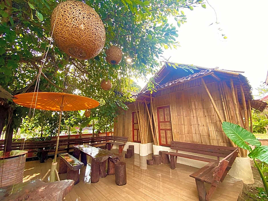 Ban Rai Jai Chaem - Spa Cafe & Homestay