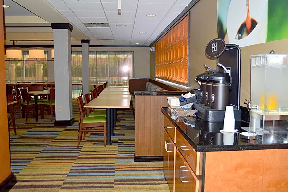 Fairfield Inn & Suites by Marriott Houston Channelview