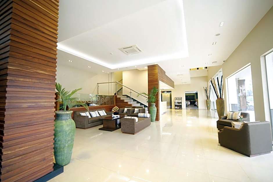 Best Western Premier Garden Hotel Entebbe