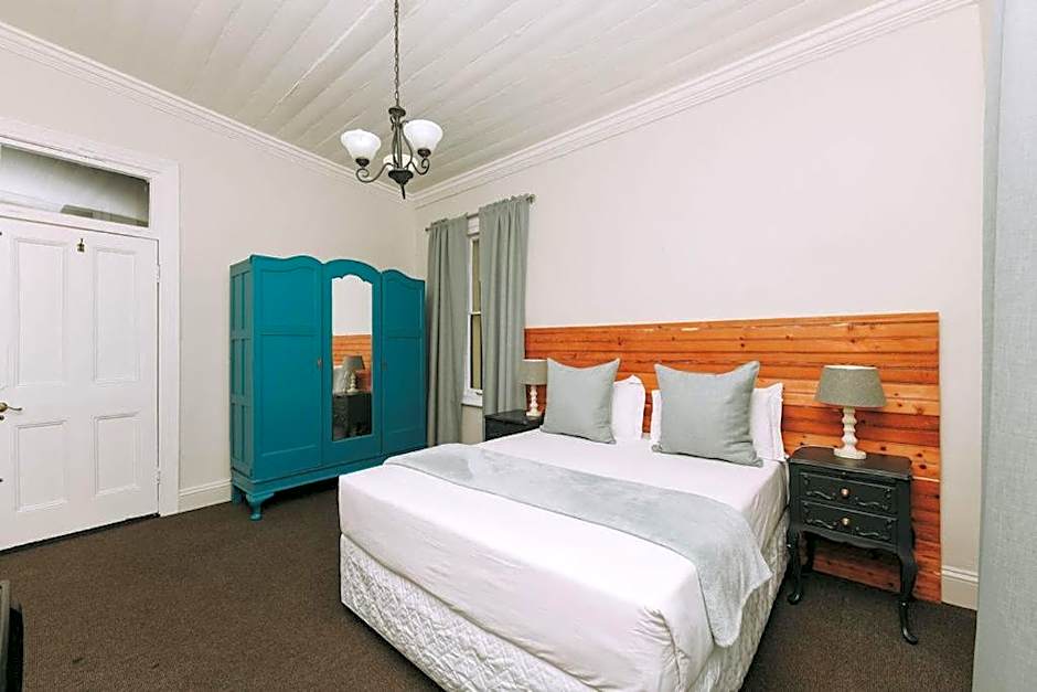 Madeline Grove Bed & Breakfast