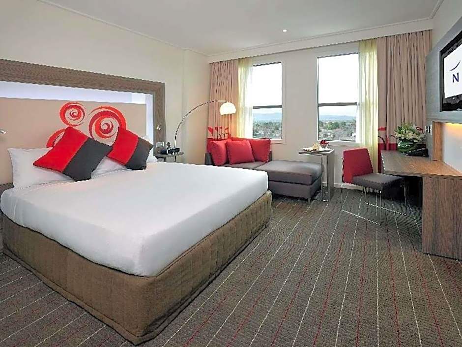 Novotel Glen Waverley Hotel