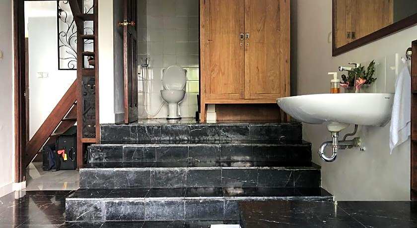 Puncak Air Manis Residence