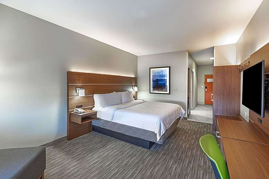 Holiday Inn Express Hotel & Suites Pryor By IHG