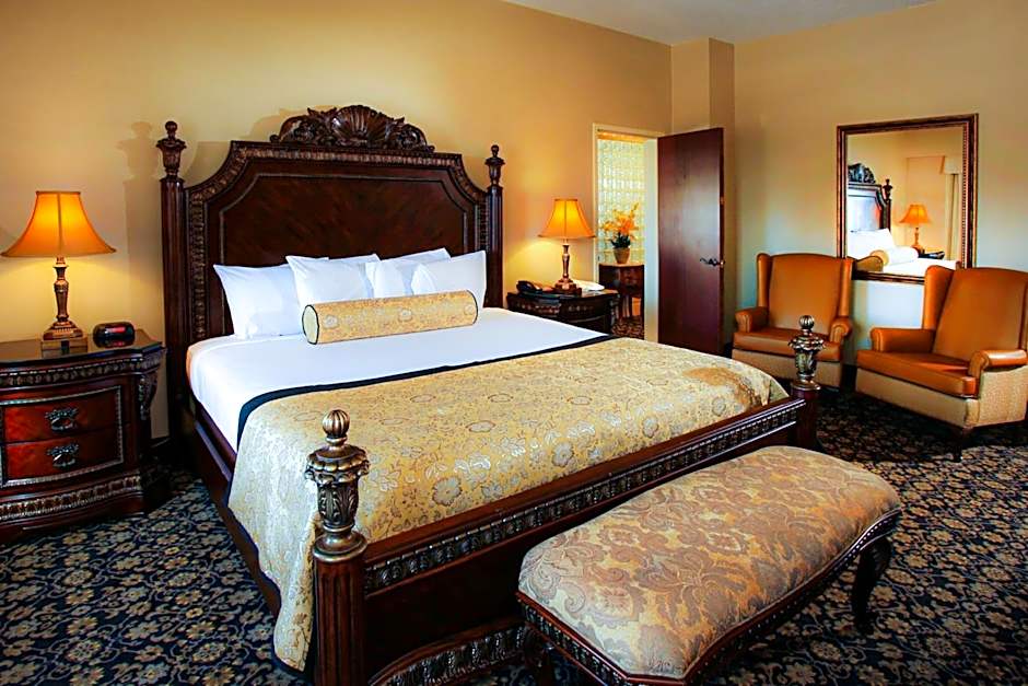 The Claridge Hotel