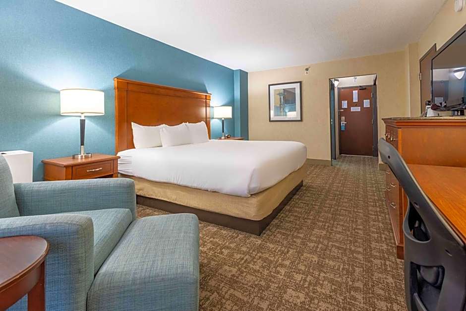 Pear Tree Inn St. Louis Near Union Station