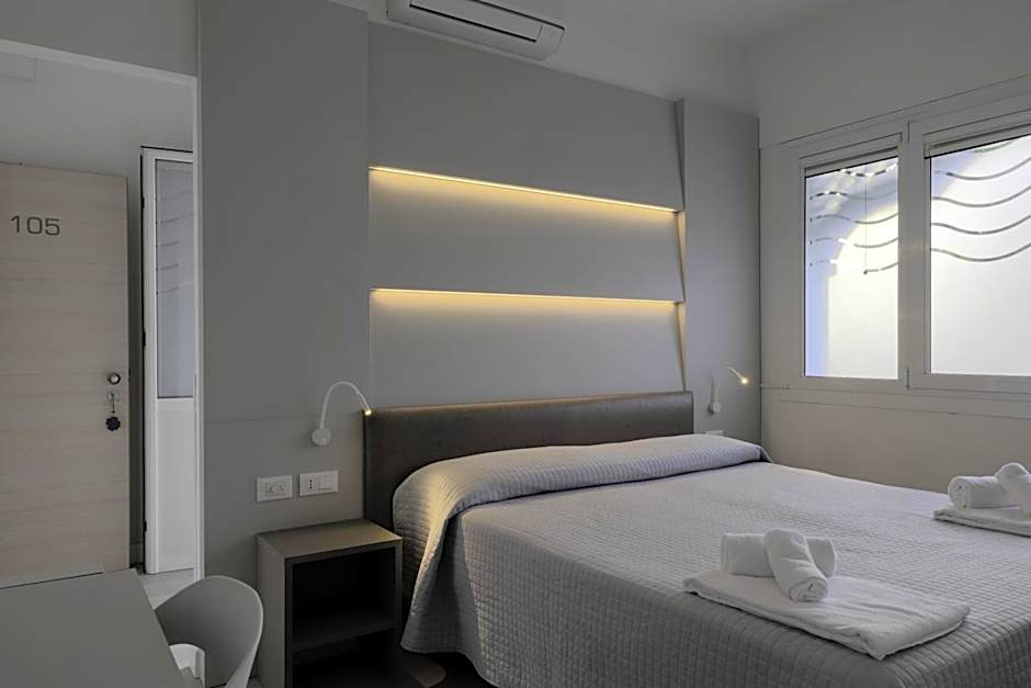 Hotel Maxim