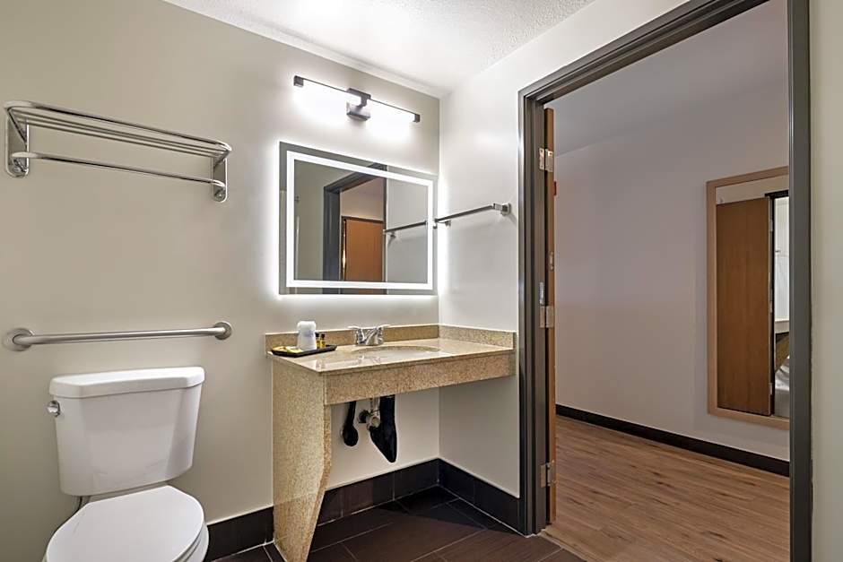 Best Western Plus Meridian