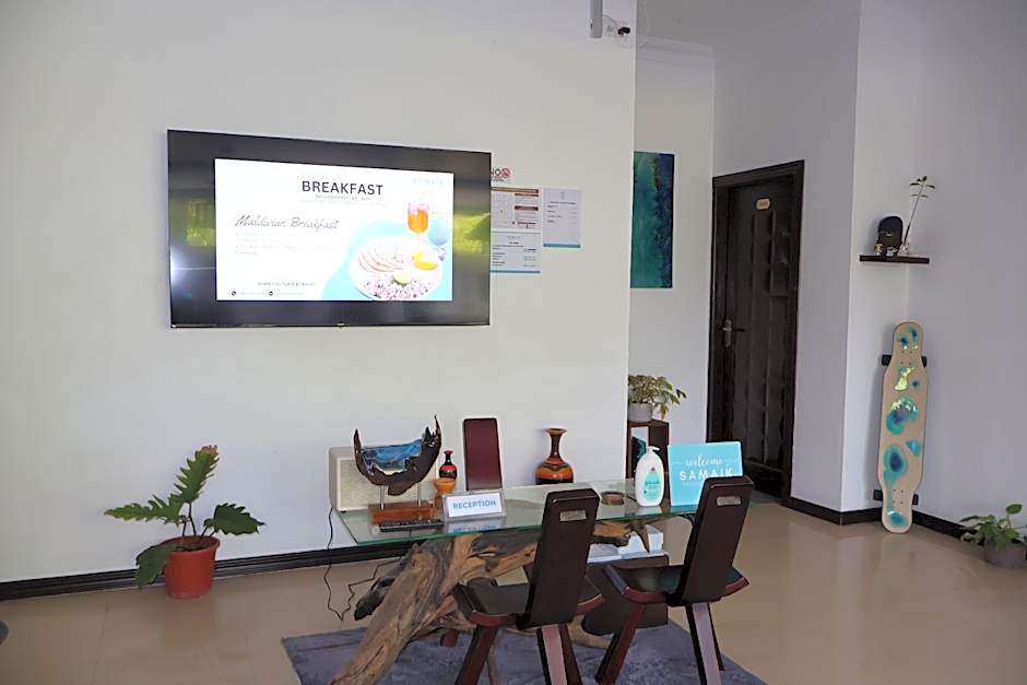 Samaik Thulusdhoo Inn