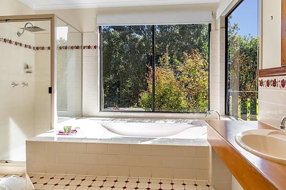 Montville Country Cabins