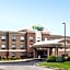 Holiday Inn Express Kansas City - at the Legends By IHG