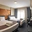 LoyalCity Hotel