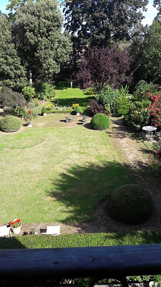 Demeure centre village