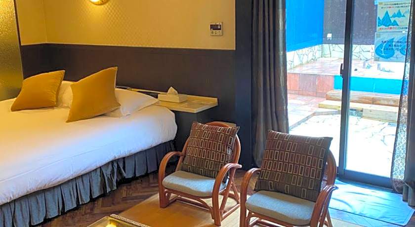 Hotel Takao Asile