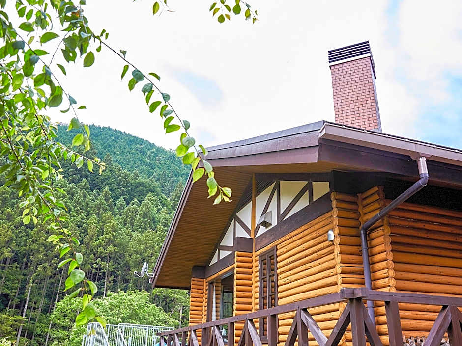 Hosenbo Lodge