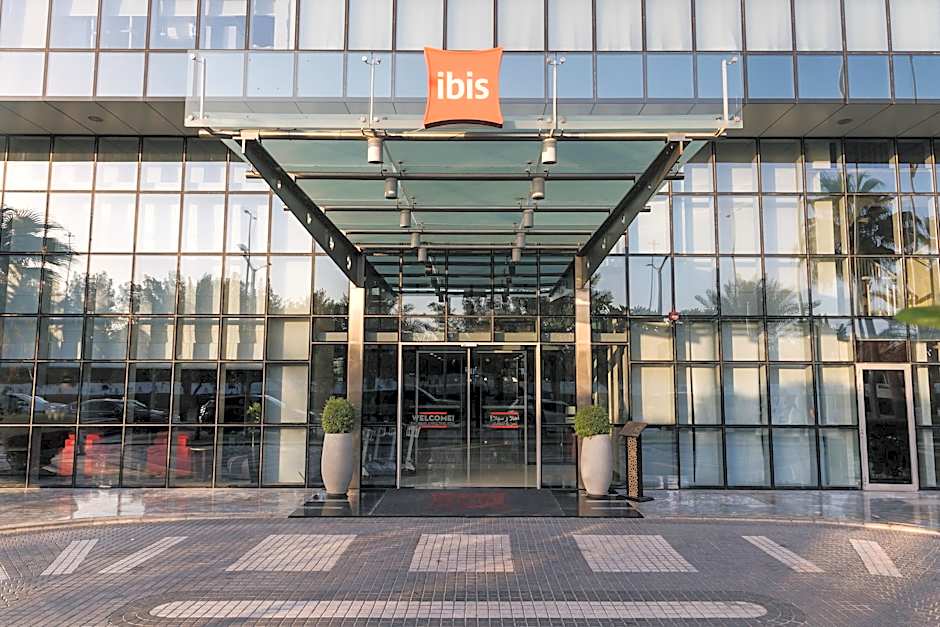 Ibis Abu Dhabi Gate Hotel