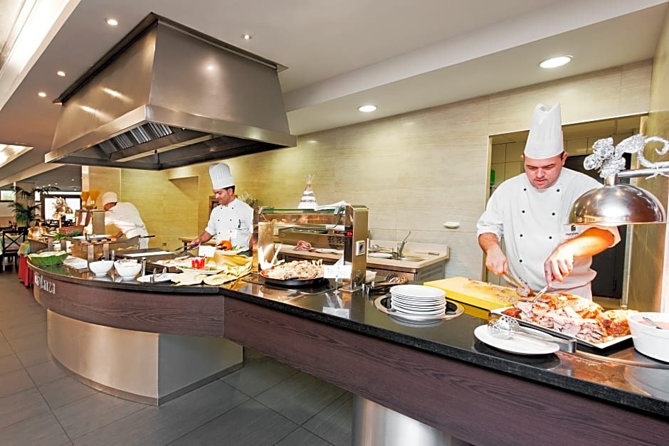 Marylanza Suites & Spa