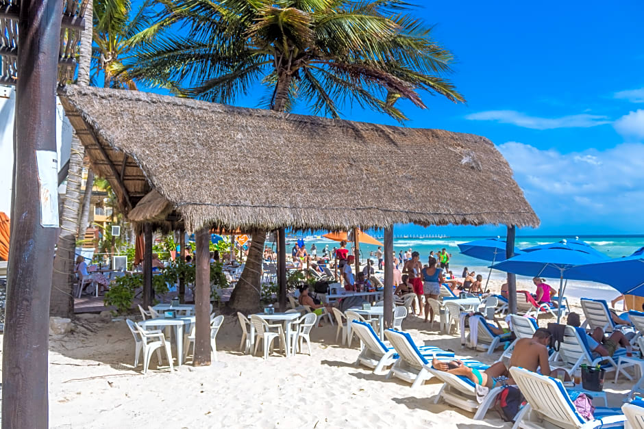 Playa Maya by MIJ - Beachfront Hotel