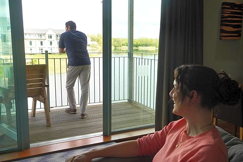 De Vere Cotswold Water Park Apartments