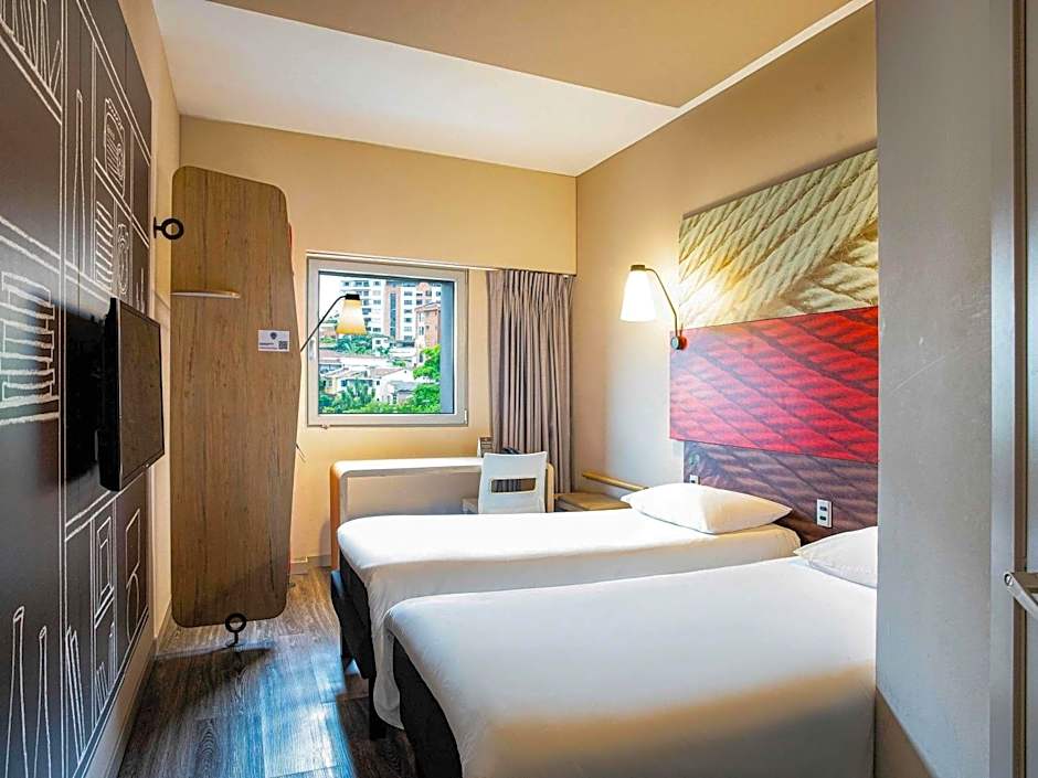 ibis Gent Centrum Opera