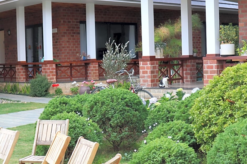 Hoang Loc Villa Hotel