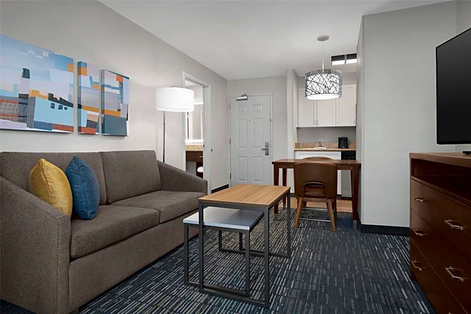 Homewood Suites By Hilton Newark-Cranford