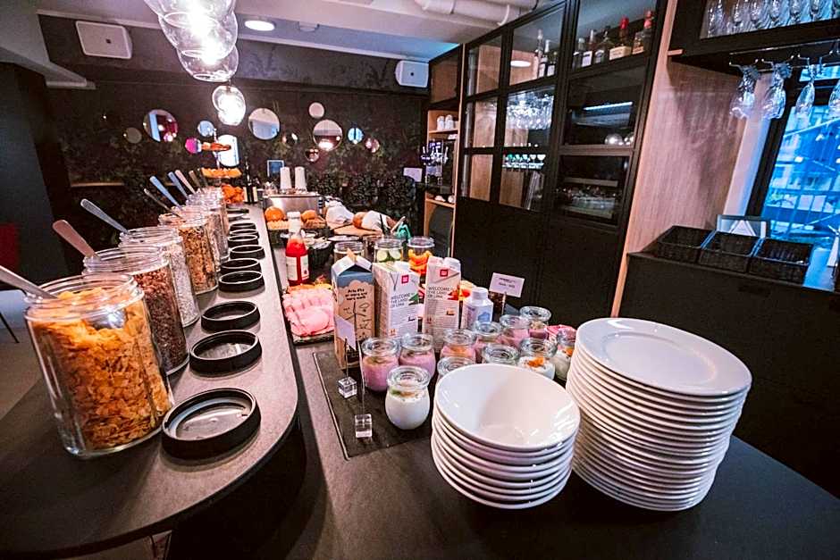 Andersen Boutique Hotel