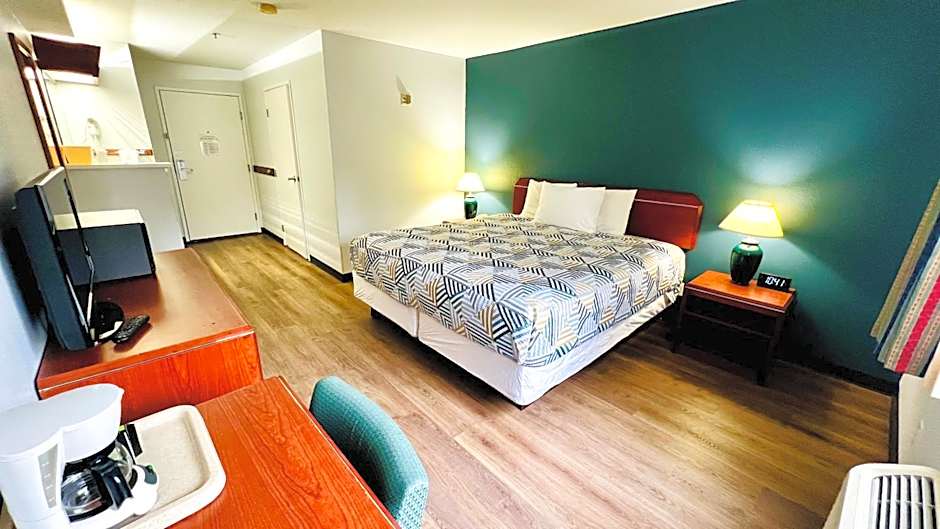 Studio 6 Suites Portland, OR Downtown OHSU