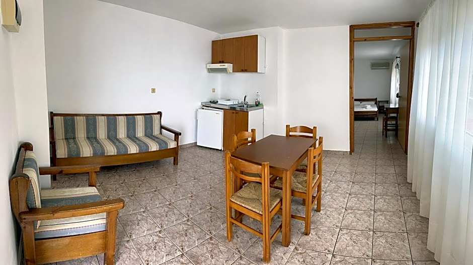 Sfinias Apartments