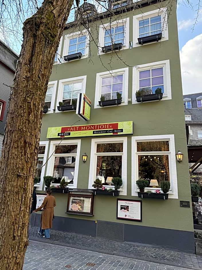 Hotel Alt Montjoie