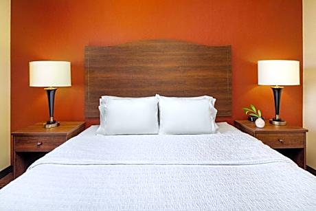 King Room - Non-Smoking