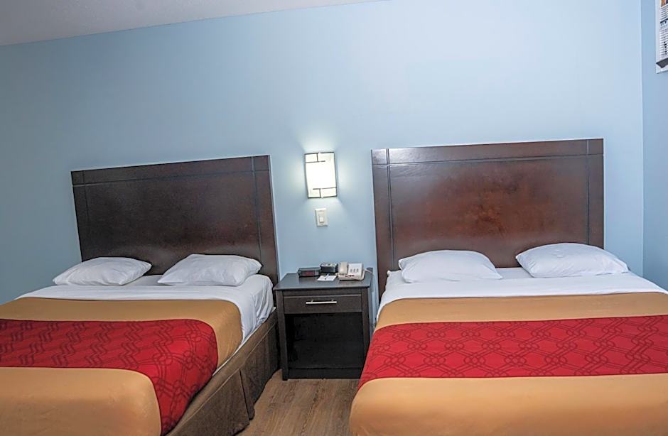 Courtyard Inn Vernon