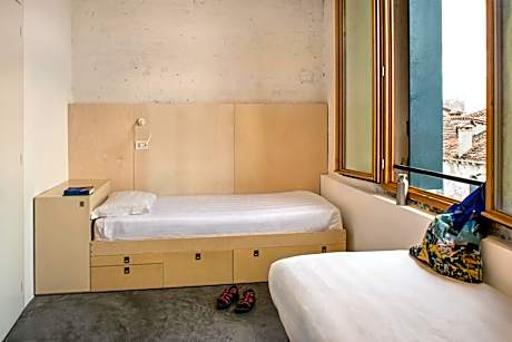 Two-Bedroom Apartment with Sea View