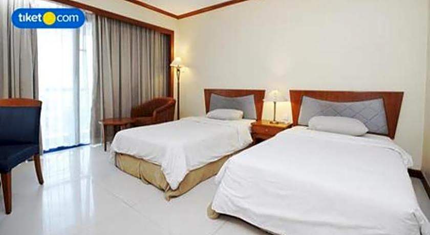 Makassar Golden Hotel