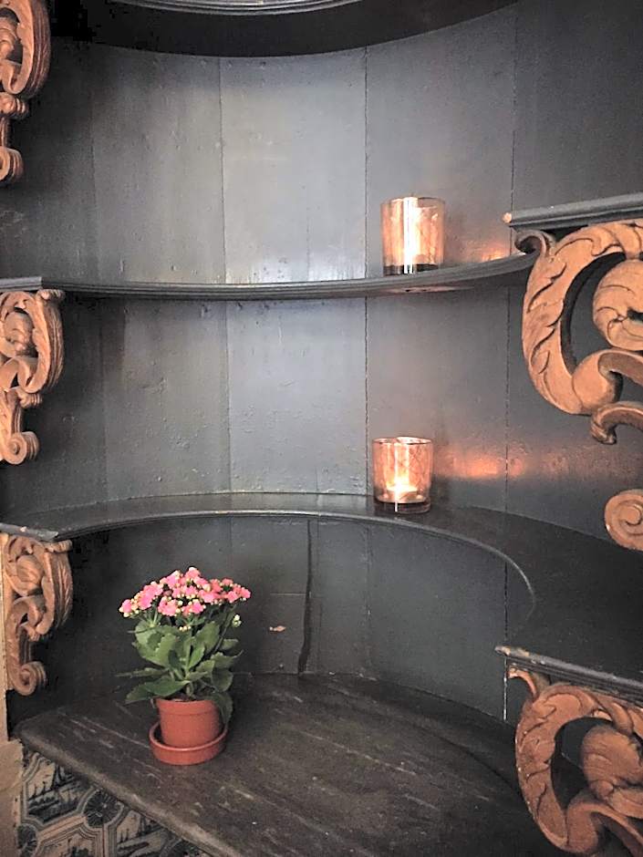 Vanbrugh House Hotel