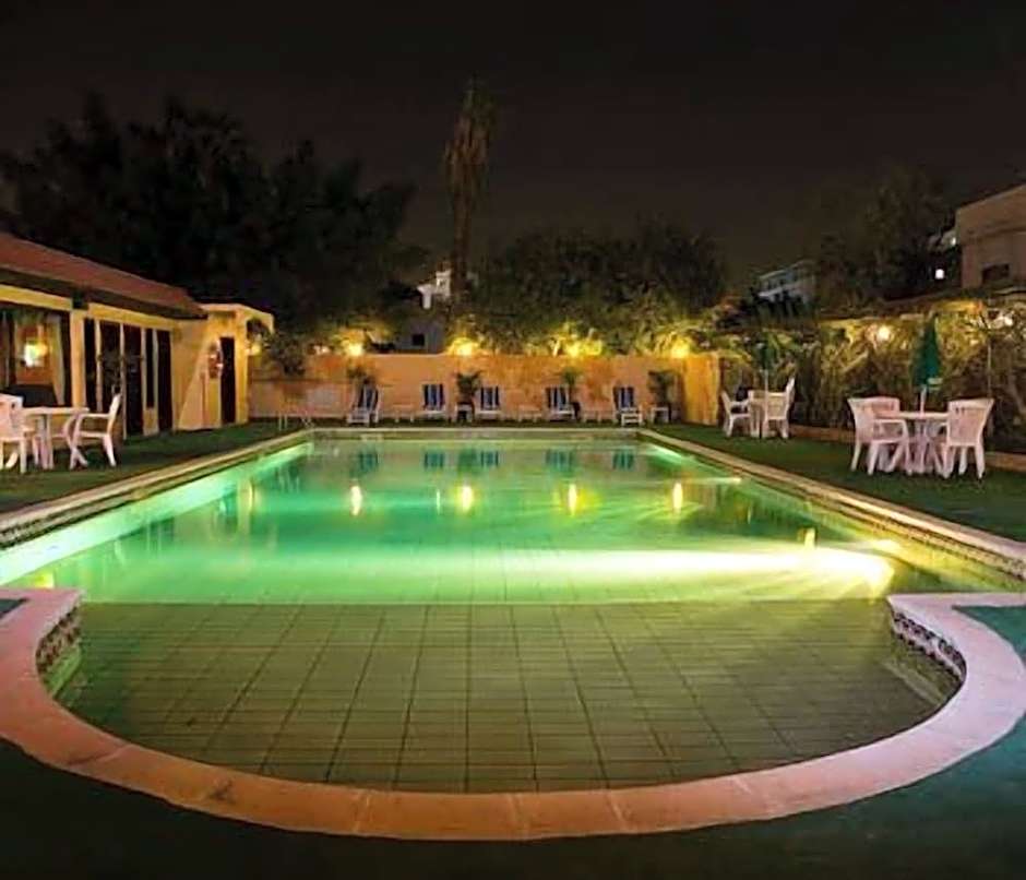 Mansouri Mansions Hotel