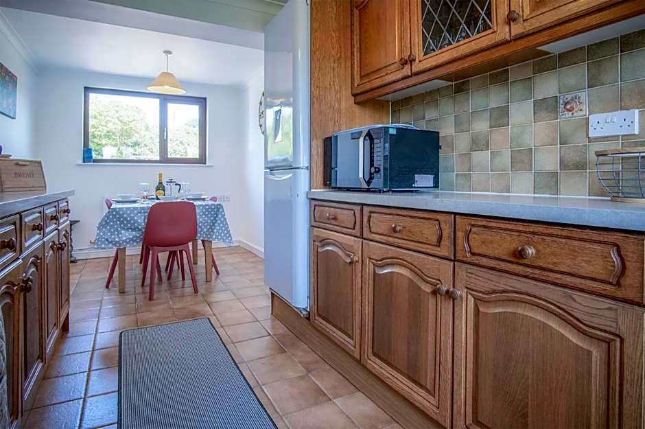 Avoca - 3 Bedroom Holiday Home - Llangennith