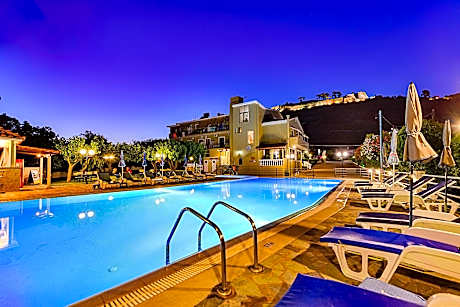 Ionis Hotel