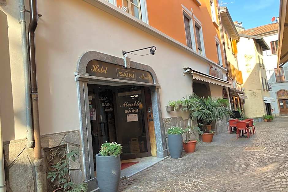 Hotel Saini with Air conditioning