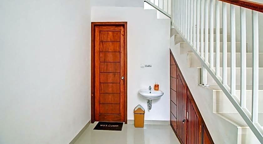 Hotel O Madania Guesthouse Syariah