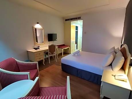 Superior Queen Room