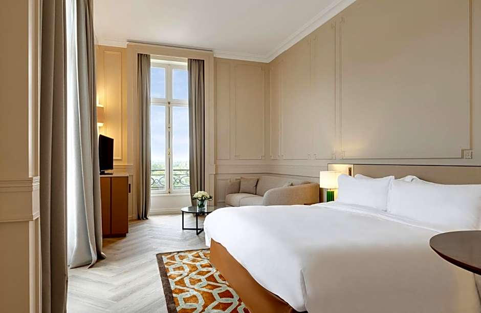 InterContinental Hotels Chantilly Chateau Mont Royal By IHG