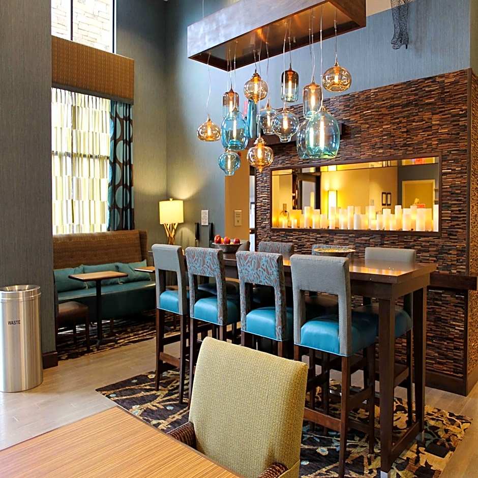 Hampton Inn By Hilton & Suites Stroudsburg Bartonsville