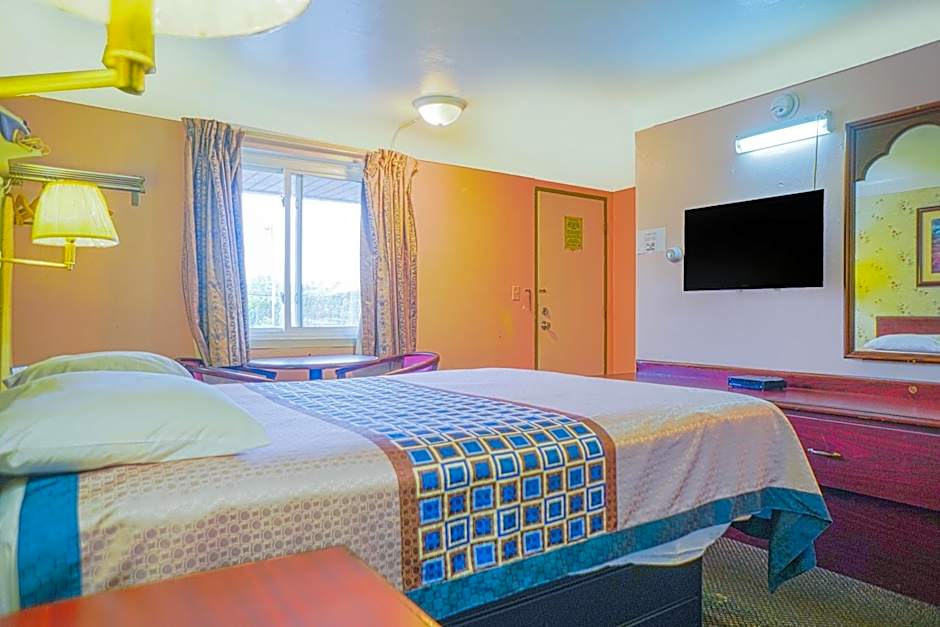 Bay Motel By OYO Bay City