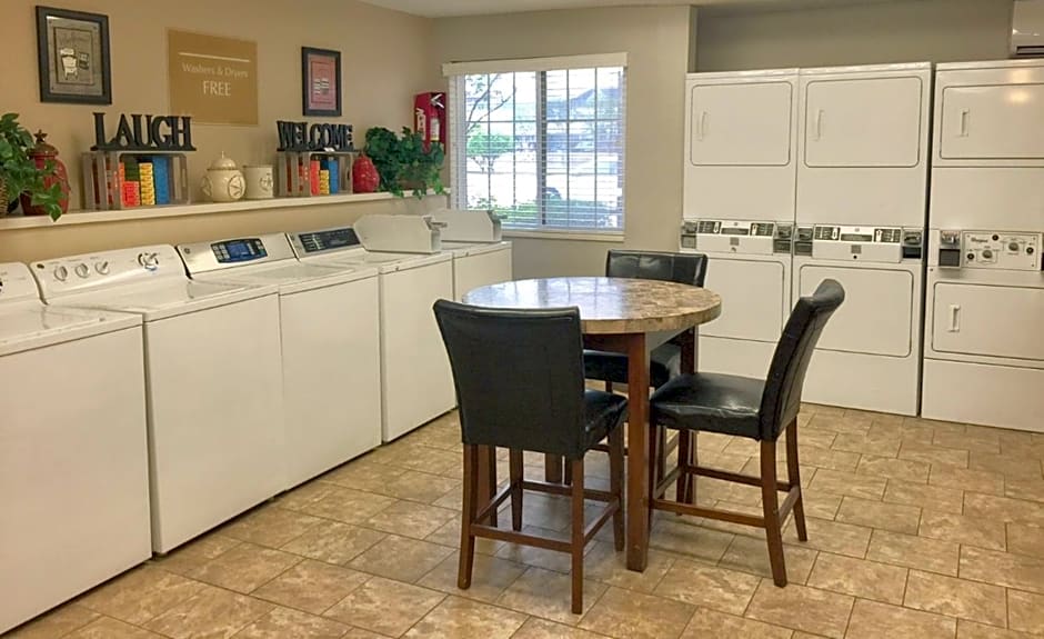 Sonesta Simply Suites Houston W Beltway