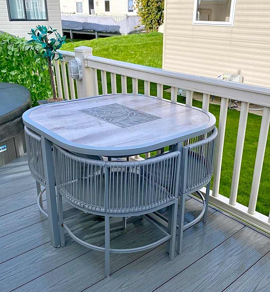 The Wardens Escape - Tattershall Lakes Country Park