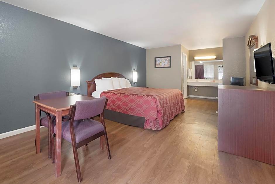 Econo Lodge Thomaston