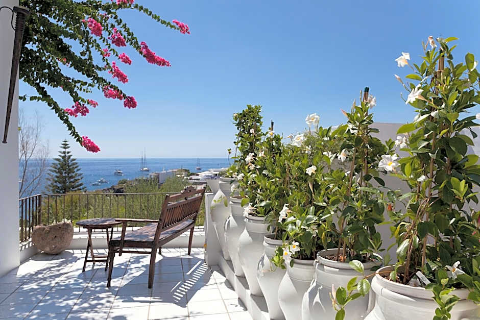 Quartara Boutique Hotel