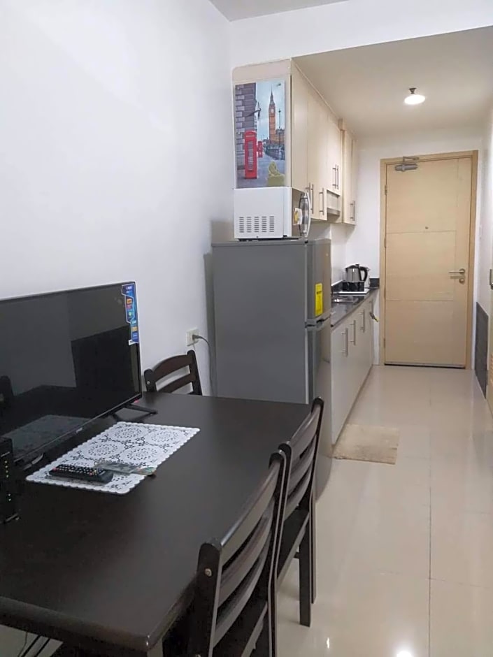 Jerson Staycation Sea Residences near mall of asia pasay